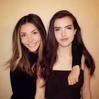 BotezLive – A chess show hosted by two sisters, Alexandra and Andrea. Both grew up playing chess competitively and represented Team Canada in many international events.